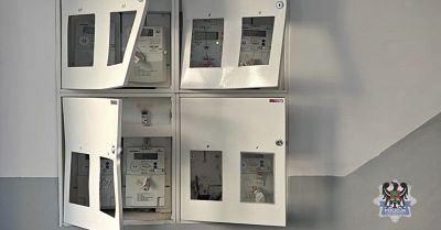 Zdewastował skrzynki elektryczne, bo chciał zrobić sąsiadom na złość i wyłączyć im prąd