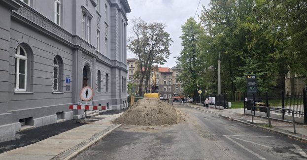 W Wałbrzychu od 5 do 7 października 2026 r. włącznie nie będzie można korzystać z parkingów przy budynkach przy ul. Matejki 1, 2 i 3.